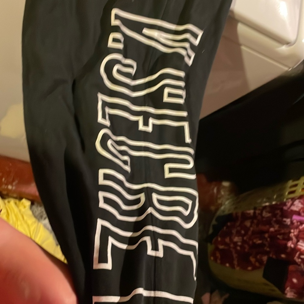 Minor paint stains Victoria secret sweat paints size medium